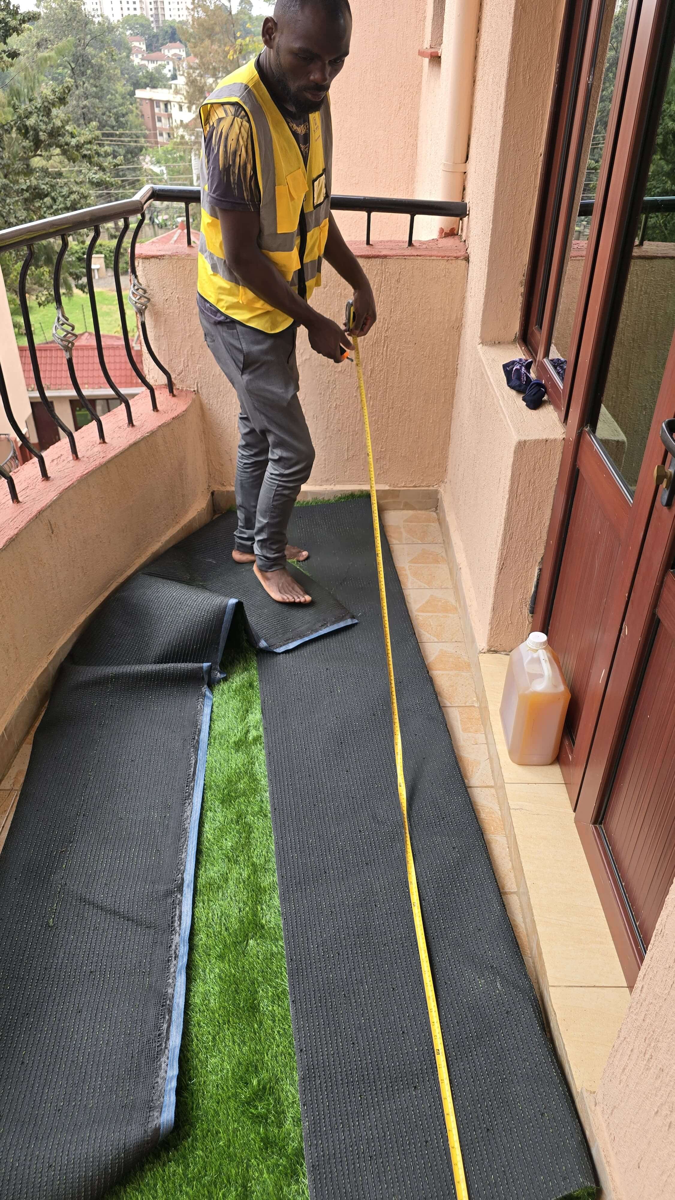 Expansive green turf field